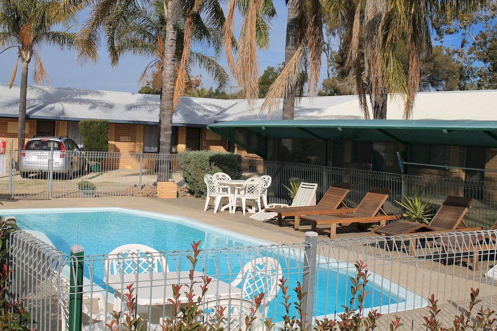 Lone Pine Motel Corowa Exteriör bild